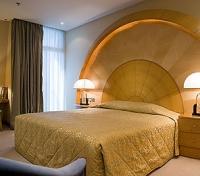 Grand Mercure Room
